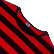 Cargar imagen en el visor de la galería, Buzo de Rayas Negras y Rojas para Hombre (Cuello)