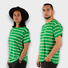 Cargar imagen en el visor de la galería, Camiseta Verde con Rayas Blancas para Hombre y Mujer