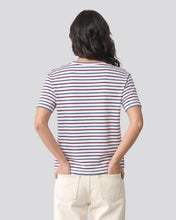 Cargar imagen en el visor de la galería, Camiseta de Rayas Azules con Vinotinto y Blanco - Mujer Espalda
