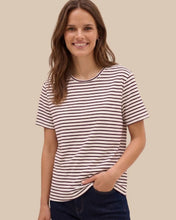 Cargar imagen en el visor de la galería, Camiseta de Rayas Vinotinto y Blancas para Mujer
