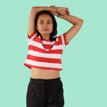 Cargar imagen en el visor de la galería, Crop Top de Rayas Rojas y Blancas (Anchas)