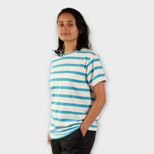 Cargar imagen en el visor de la galería, Camiseta de Rayas Azules Aguamarina y Blancas