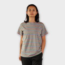 Cargar imagen en el visor de la galería, Camiseta de Rayas Rosadas, Moradas y Verdes para Mujer