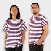 Cargar imagen en el visor de la galería, Camiseta de Rayas Moradas y Blancas para Hombre y Mujer.