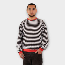 Cargar imagen en el visor de la galería, Buzo Oversize de Rayas Negras y Blancas Unisex
