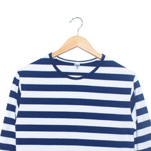 Cargar imagen en el visor de la galería, Buzo de Rayas Azules Oscuras y Blancas para Hombre (Cuello)