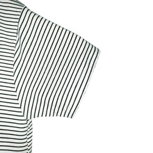 Cargar imagen en el visor de la galería, Camiseta a Rayas Blancas y Negras Delgadas (manga)