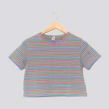 Cargar imagen en el visor de la galería, Crop Top de Rayas Moradas, Verdes y Rosadas