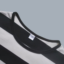 Cargar imagen en el visor de la galería, Buzo de rayas negras y blancas para hombre
