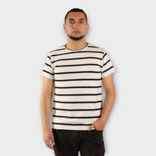 Cargar imagen en el visor de la galería, Camiseta Blanca con Rayas Negras - Hombre
