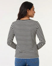 Cargar imagen en el visor de la galería, Modelo espalda - Buzo de rayas negras y blancas para mujer - 1 cm
