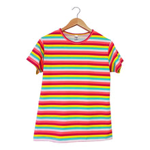 Cargar imagen en el visor de la galería, Camiseta de Rayas Blancas, Rojas, Amarillas y Azules
